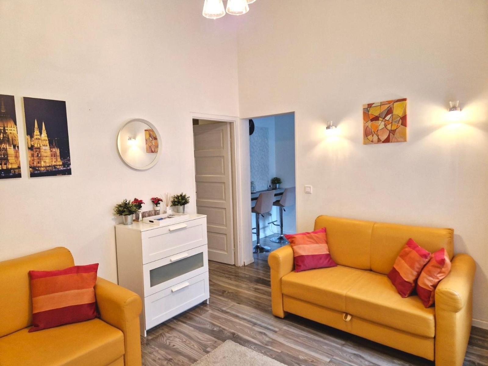 Elizabeth Apartment In The Heart Of Budapest Eksteriør billede